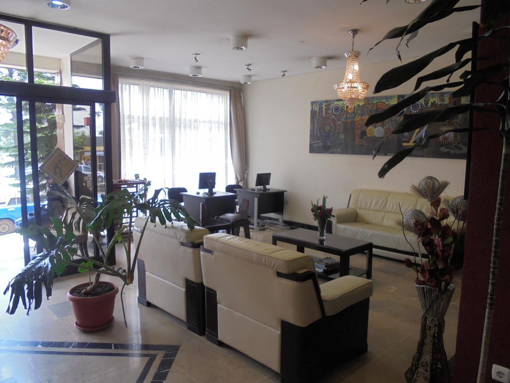 Soramba Hotel Business Plc Addisz-Abeba Kültér fotó