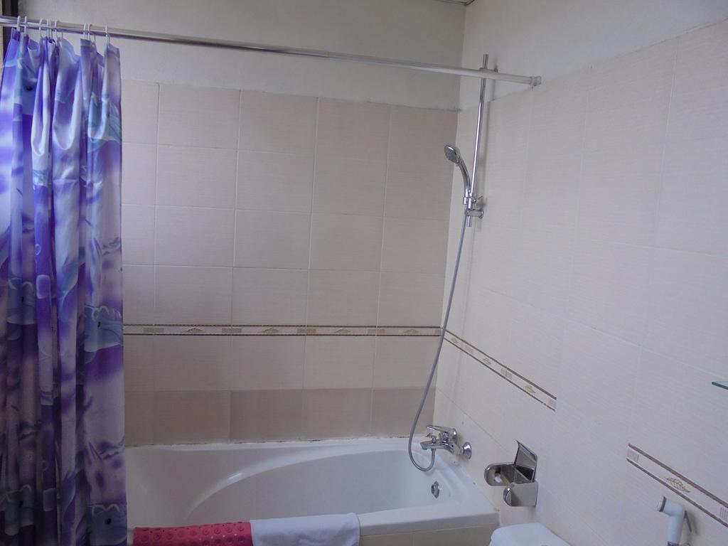 Soramba Hotel Business Plc Addisz-Abeba Kültér fotó