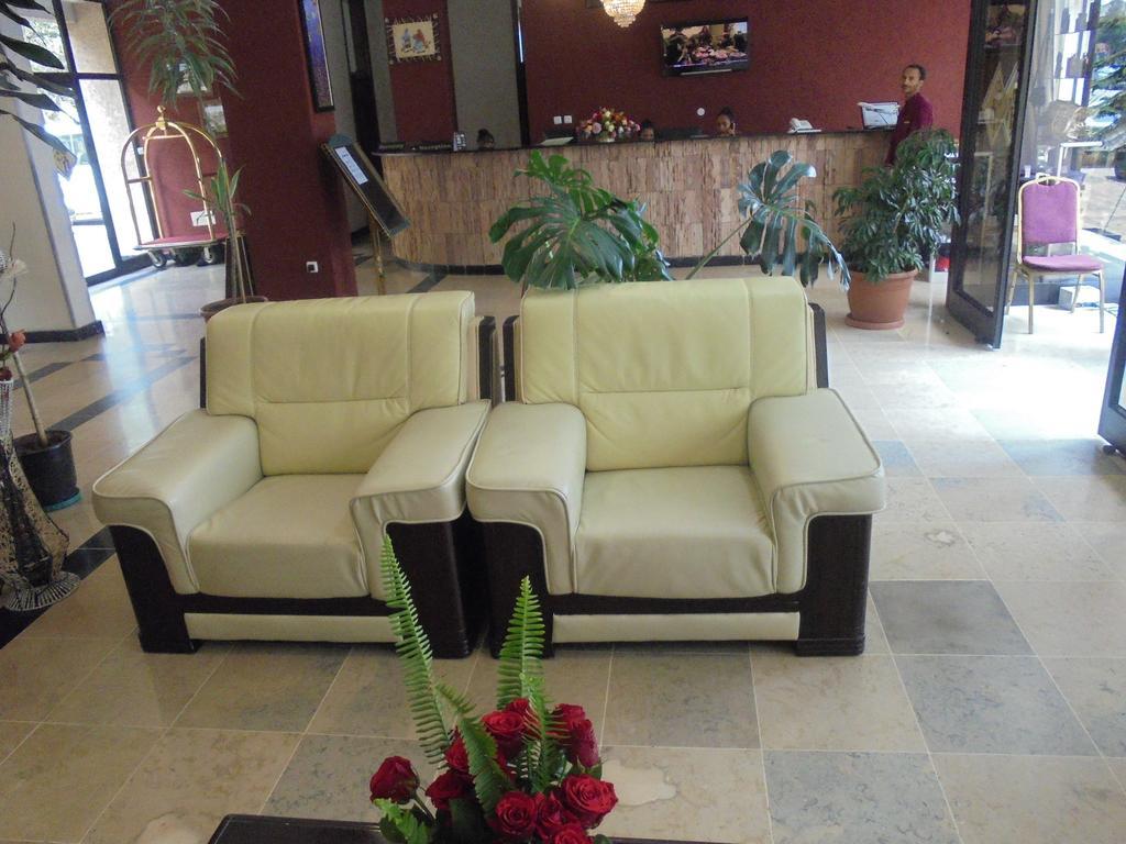 Soramba Hotel Business Plc Addisz-Abeba Kültér fotó